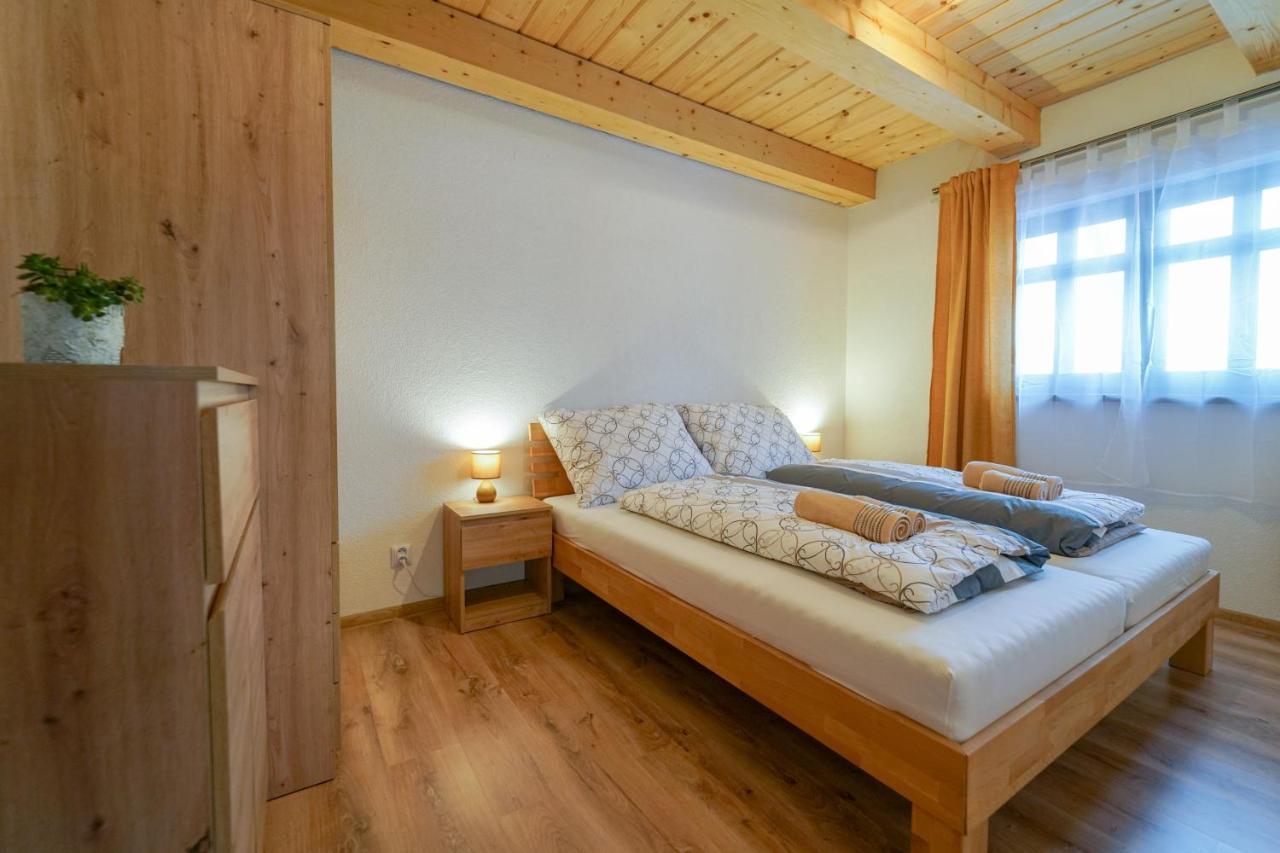 Villa Triti Stará Lesná Extérieur photo